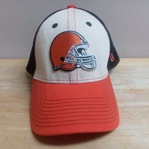 New Era Cleveland Browns Helmet Hat Size M/L Flex Stretch Fit 39Thirty Adult